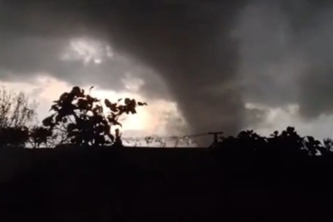 Ventos costeiros, tornado, ciclone e furacão: entenda as diferenças entre os fenômenos